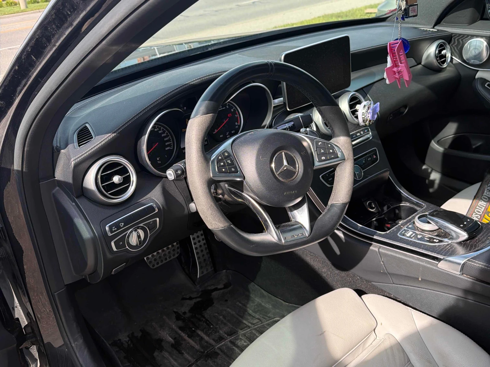 Mercedes-Benz C 43 AMG * CARFAX * ОПЦИЯ ЗА ФИНАНСИРАНЕ, снимка 5 - Автомобили и джипове - 55830661
