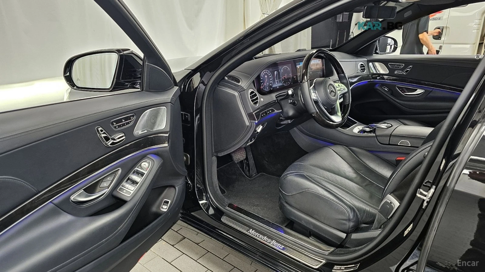 Mercedes-Benz S 350 КОЖА* ПОДГРЕВ* ОБДУХВ* BURMASTER* PANO* 360, снимка 9 - Автомобили и джипове - 55833669