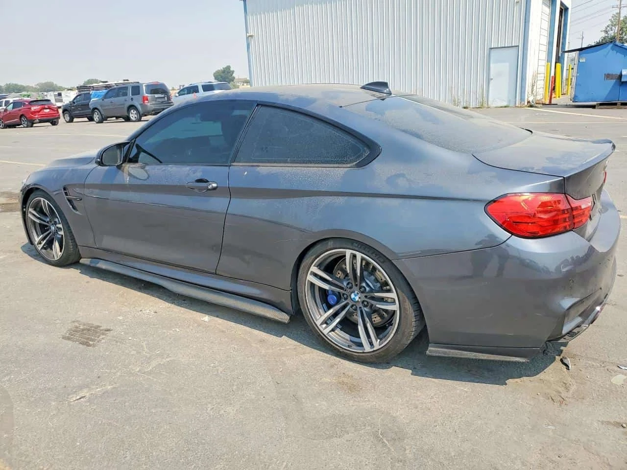 BMW M4 Reserve Price / Carfax / Автокредит , снимка 2 - Автомобили и джипове - 56202320