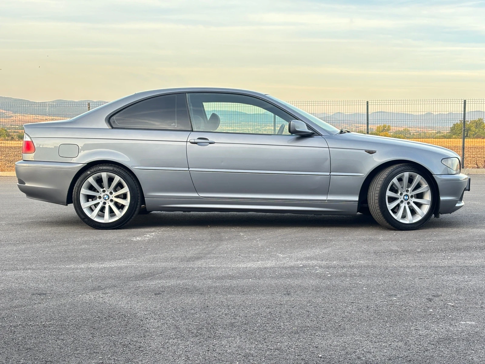 BMW 320, снимка 4 - Автомобили и джипове - 56344507