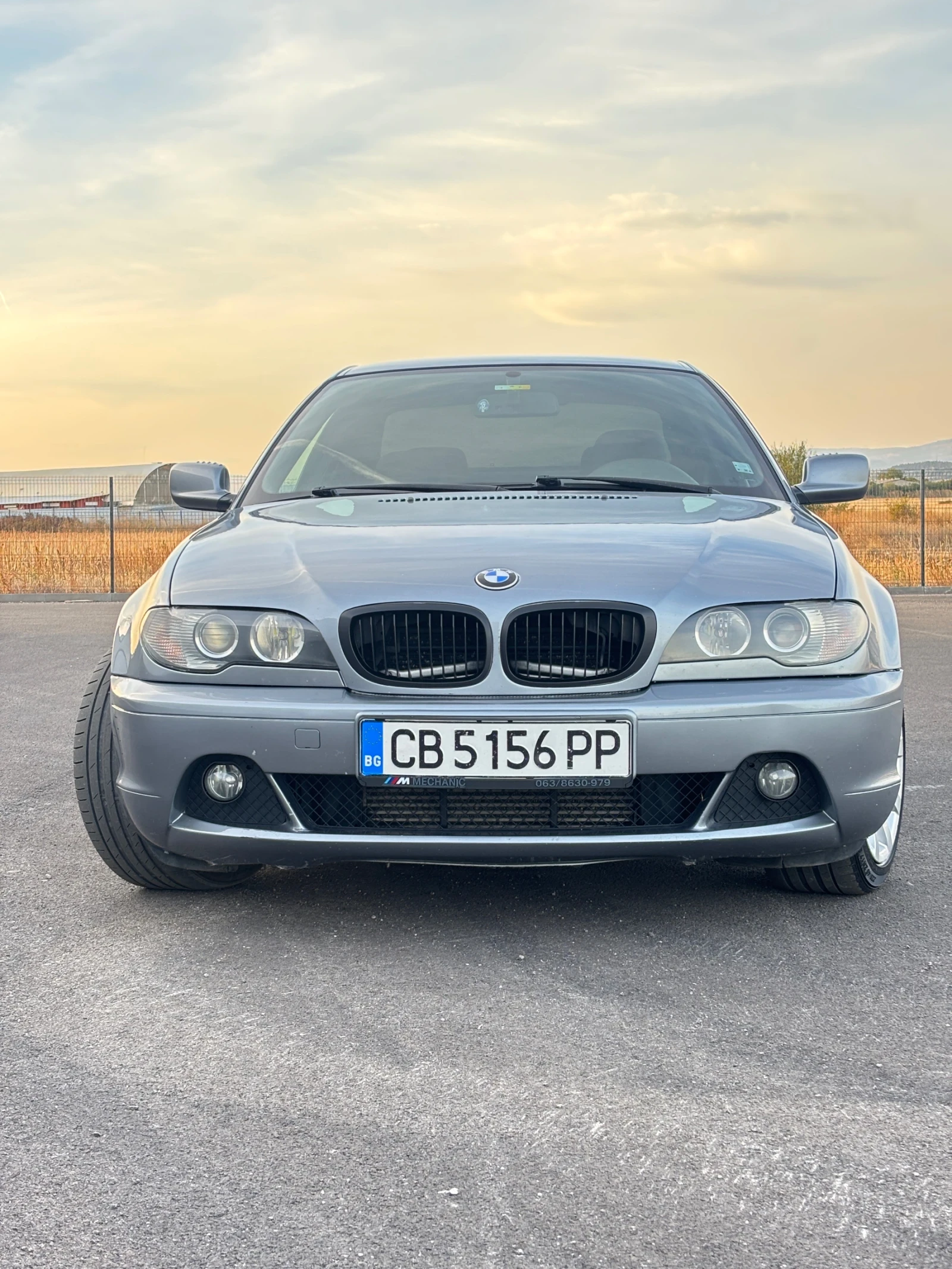BMW 320, снимка 2 - Автомобили и джипове - 56344507