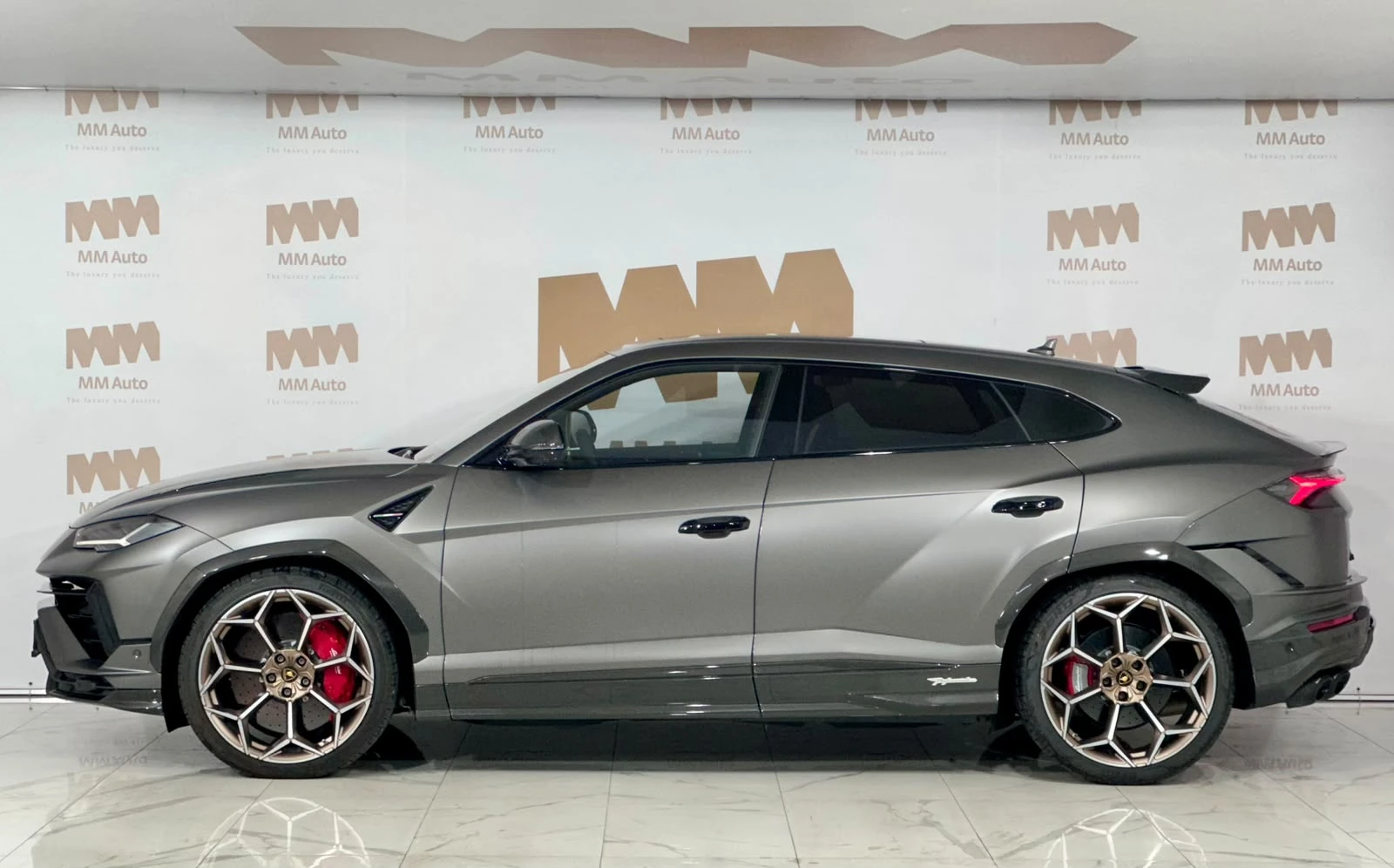 Lamborghini Urus Performante* Carbon* PPF* B&O* HuD, снимка 2 - Автомобили и джипове - 56606729
