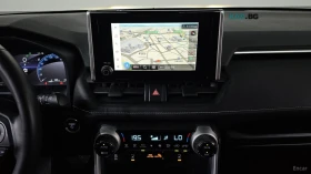 Toyota Rav4 XLE* DIGITAL* ДИСТРОНИК* КАМЕРА* ПАНО* ПОДГРЕВ* , снимка 12