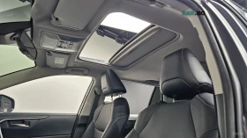 Toyota Rav4 XLE* DIGITAL* ДИСТРОНИК* КАМЕРА* ПАНО* ПОДГРЕВ* , снимка 17