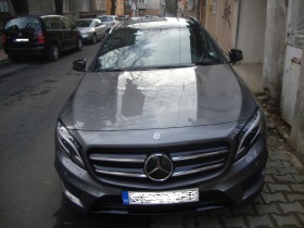  Mercedes-Benz GLA 25...