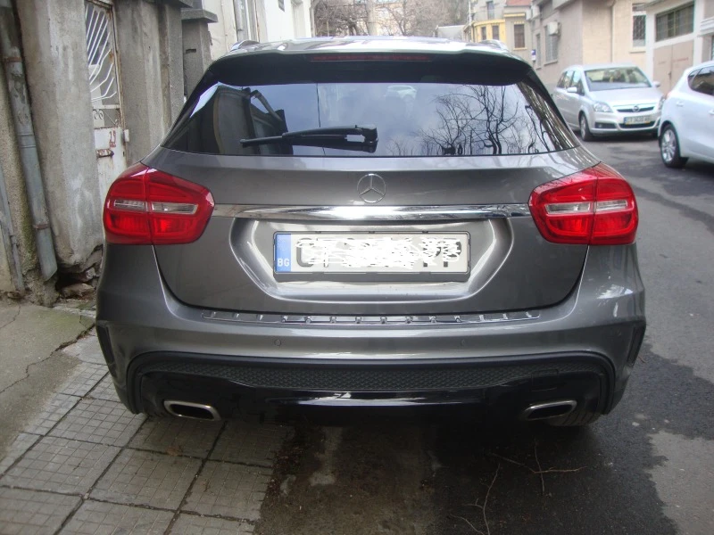 Mercedes-Benz GLA 250, снимка 3 - Автомобили и джипове - 46894660