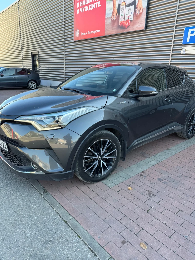 Toyota C-HR Hybrid , снимка 2 - Автомобили и джипове - 47549059