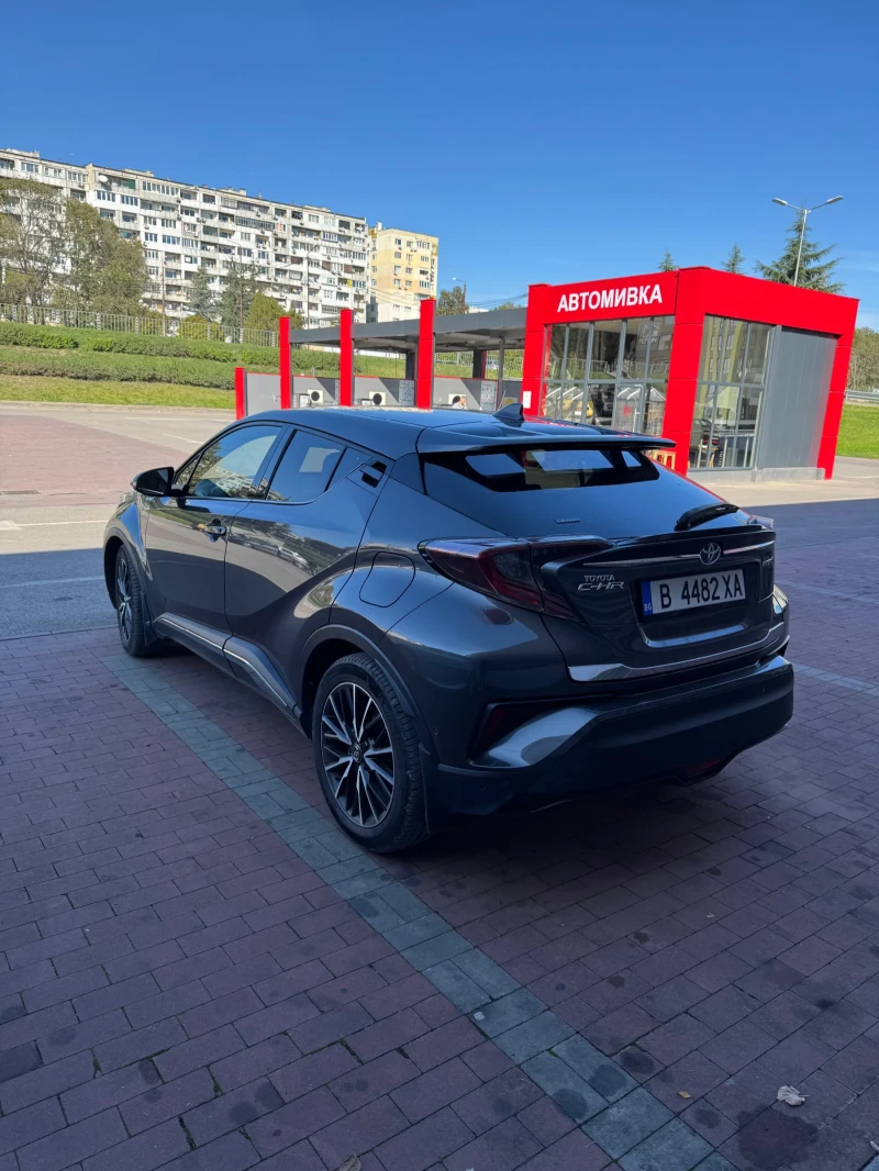 Toyota C-HR Hybrid , снимка 8 - Автомобили и джипове - 47549059