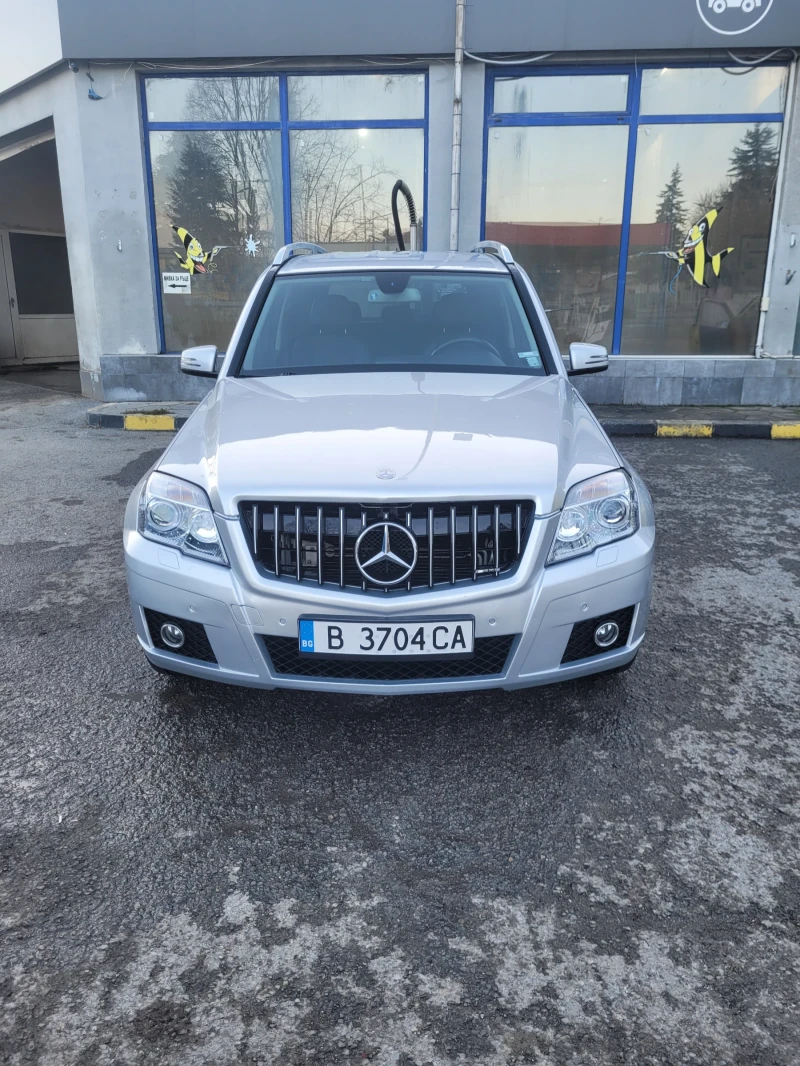 Mercedes-Benz GLK 320, снимка 9 - Автомобили и джипове - 48631929