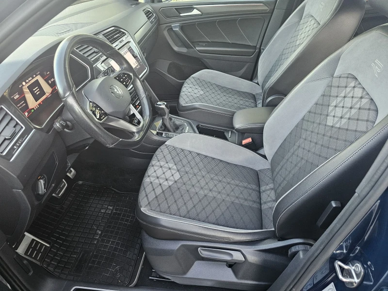 VW Tiguan, снимка 13 - Автомобили и джипове - 50751929