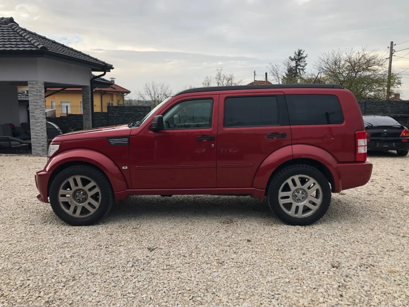Dodge Nitro R/T 4.0 ШВЕЙЦАРИЯ, снимка 5 - Автомобили и джипове - 52494919