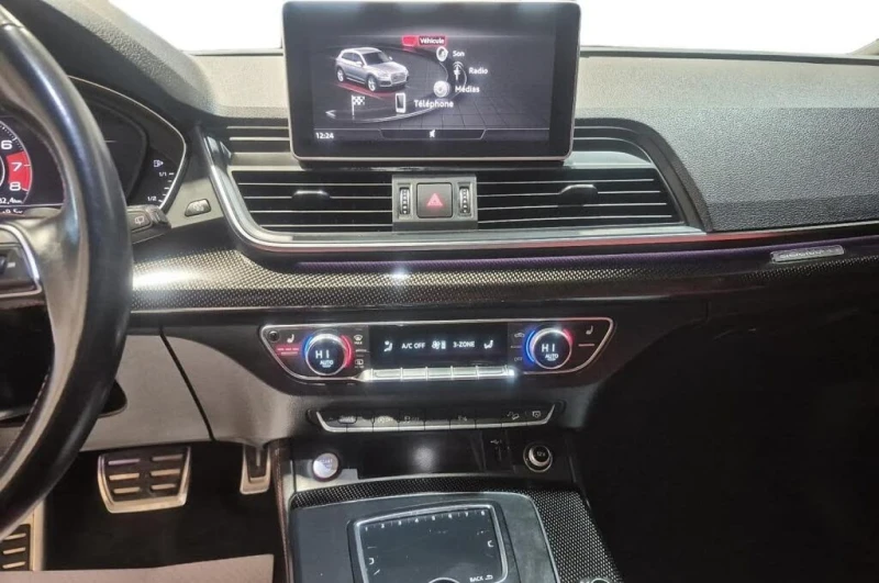 Audi SQ5 TECHNIK| MATRIX| DISTRONIK| DIGITAL| PANO| 8ZF| B&, снимка 11 - Автомобили и джипове - 53260096