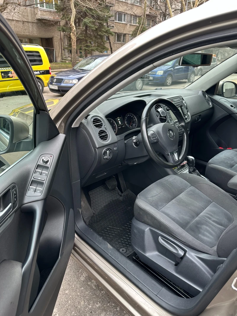 VW Tiguan, снимка 5 - Автомобили и джипове - 53285125