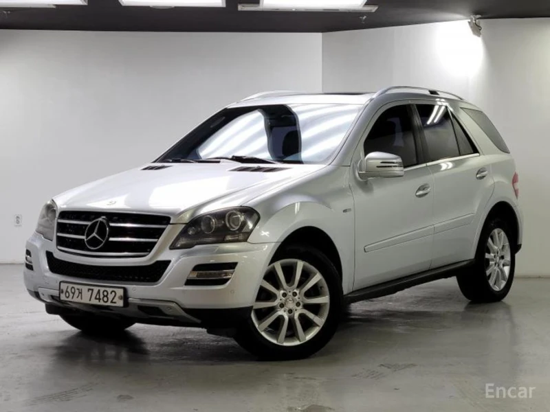 Mercedes-Benz ML 300