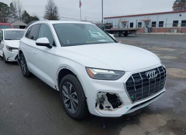 Audi Q5 Quattro* Distronic* Digital Dash* Панорама* Подгре, снимка 1 - Автомобили и джипове - 48613601