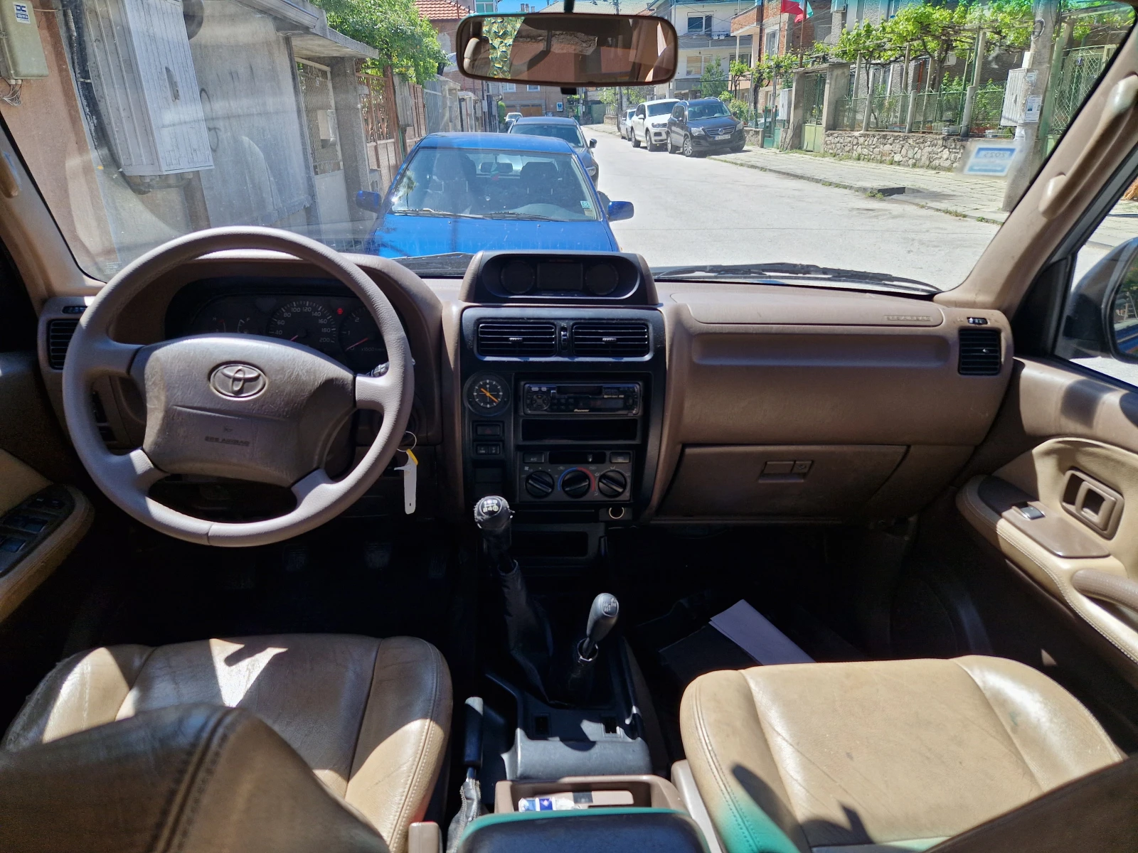 Toyota Land cruiser  - изображение 6