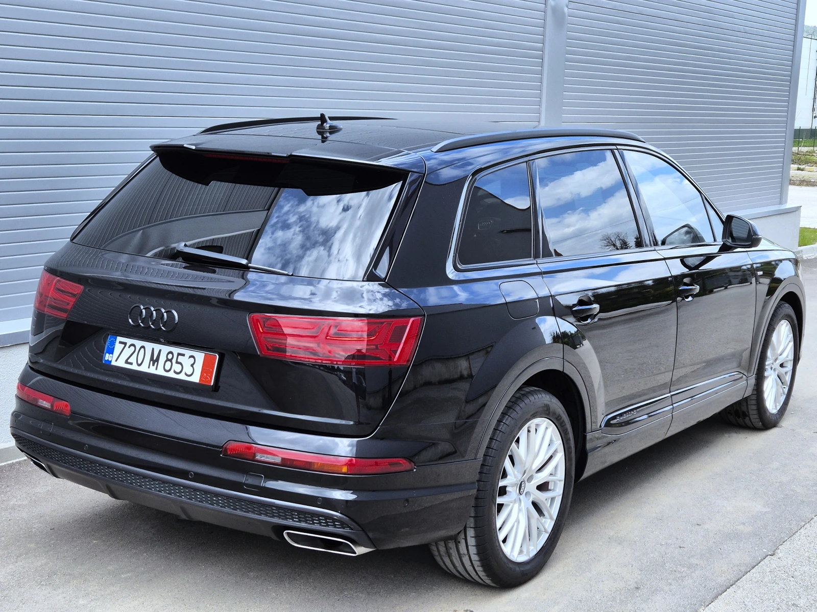 Audi Q7 FULL, HUD, Matrix, Обдух, Масаж, Night - изображение 3
