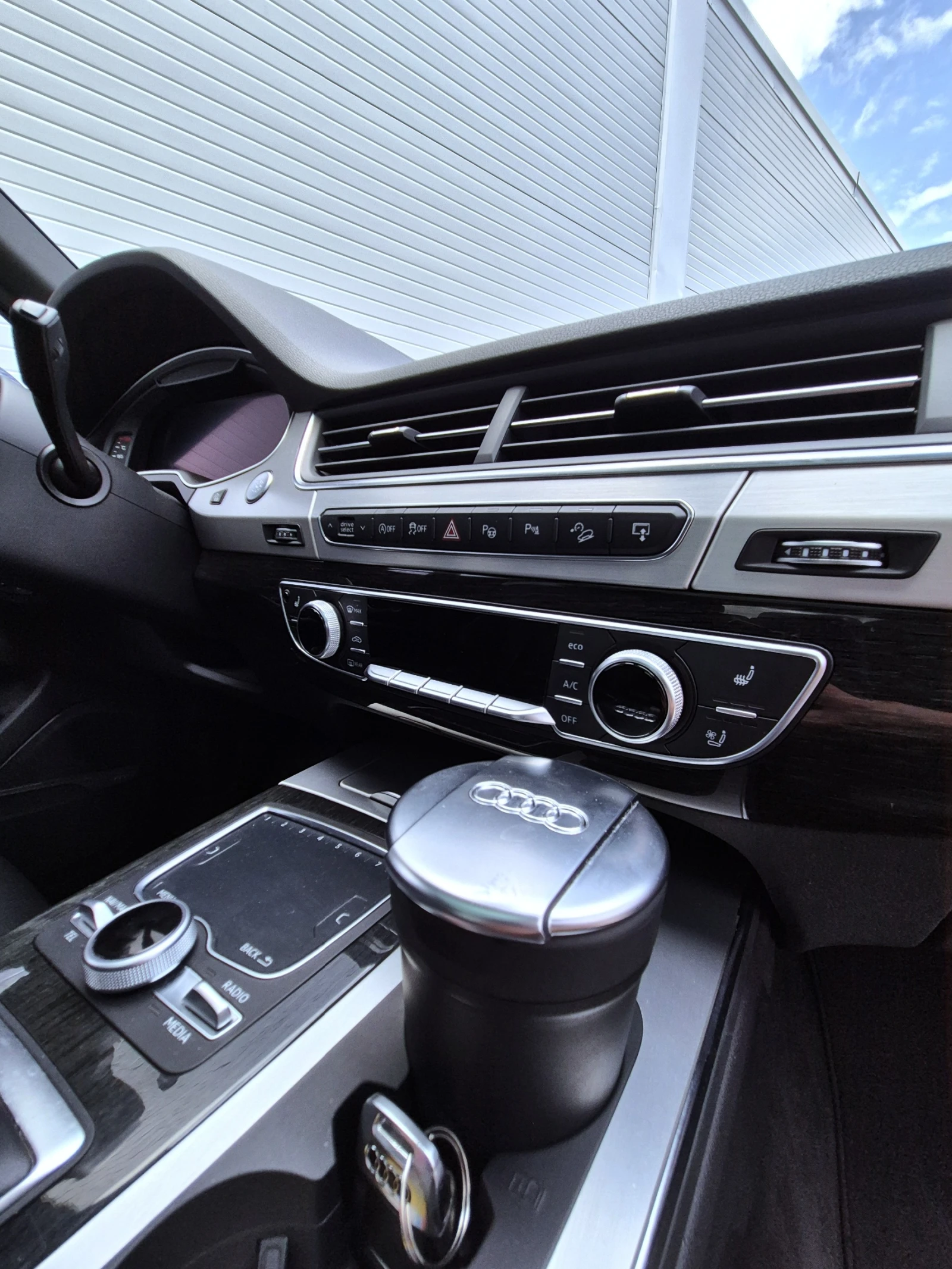 Audi Q7 Advanced, S-line, HUD, Matrix, ,  | Mobile.bg   14