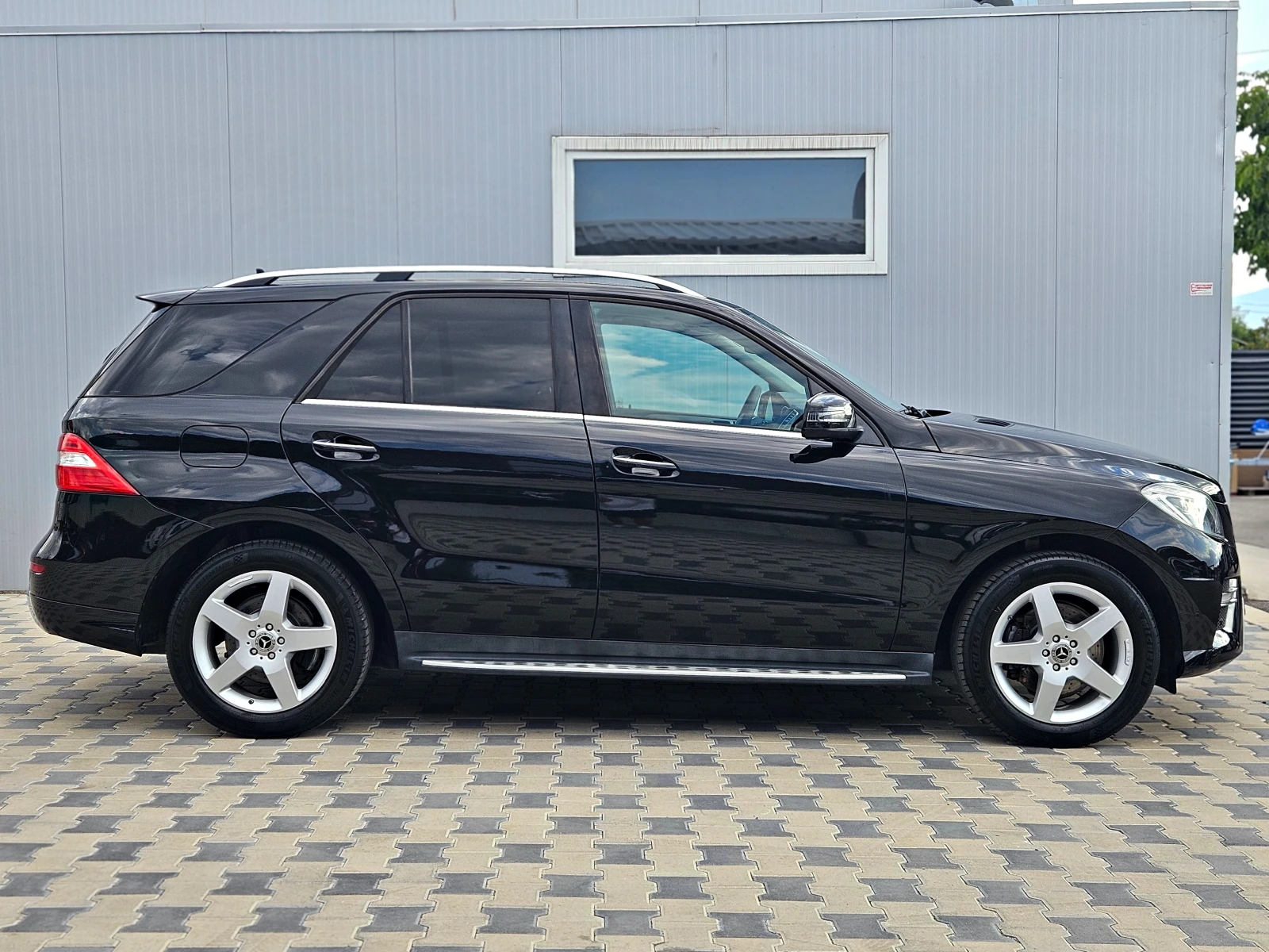 Mercedes-Benz ML 350 AMG/GERMANY/AIRMATIC/CAMERA/ПОДГР/ОБДУХ/KEYLES/LIZ - изображение 4