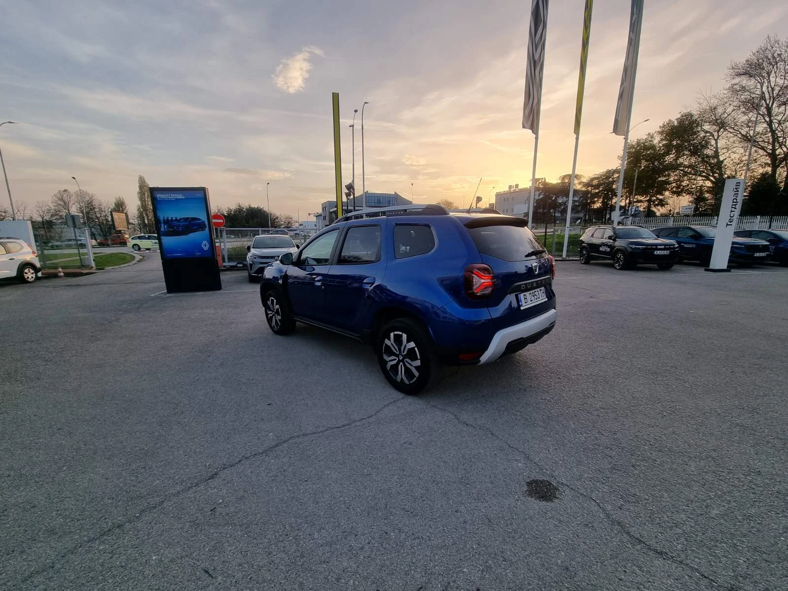 Dacia Duster TCe 100 ECO-G 4x2 BVM6 - изображение 7