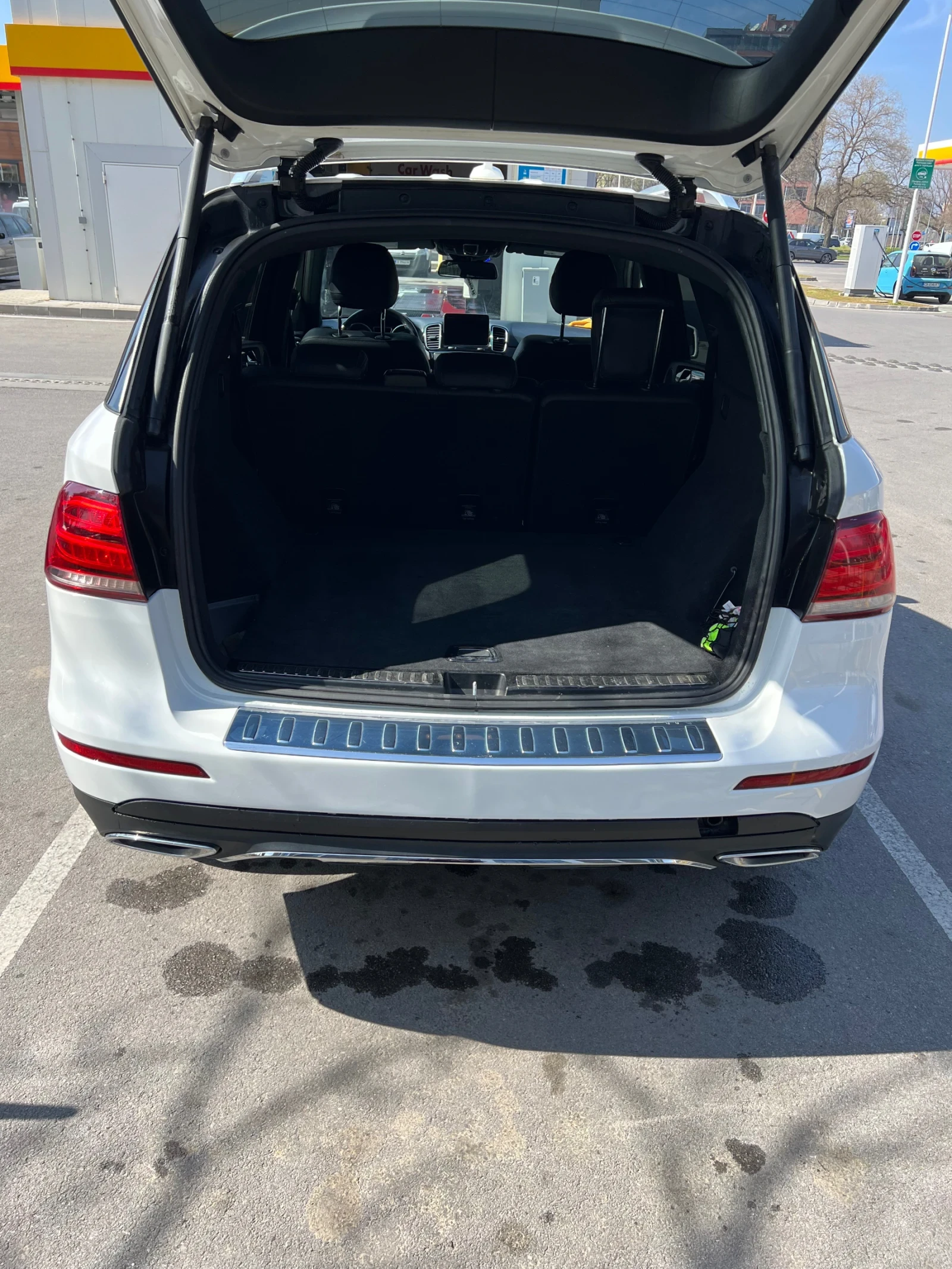 Mercedes-Benz GLE 350 350, снимка 16 - Автомобили и джипове - 53826454