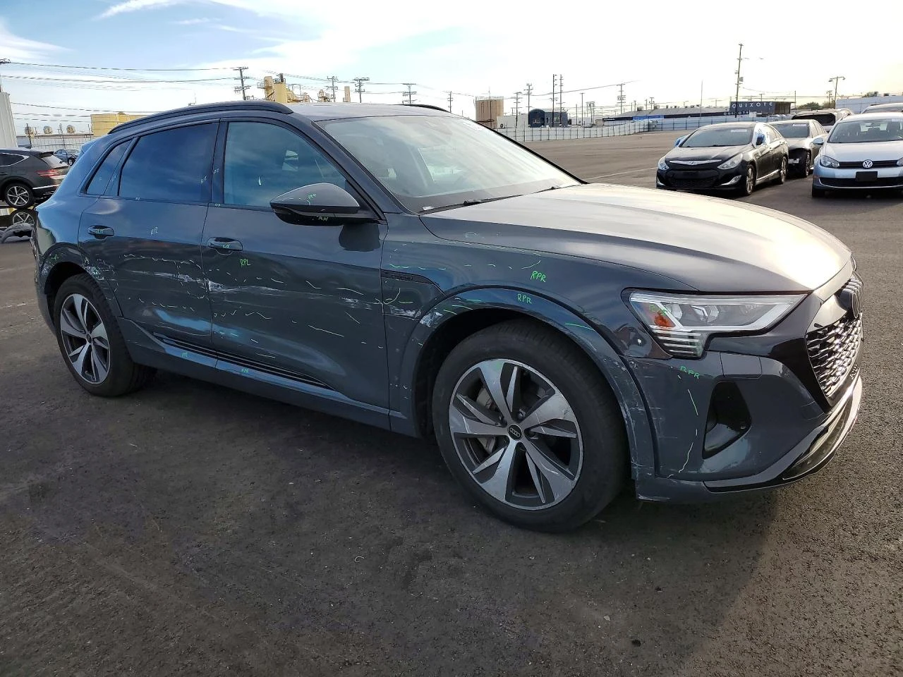 Audi Q8 * E-TRON* PREMIUM* AWD*  | Mobile.bg � ����������� 3