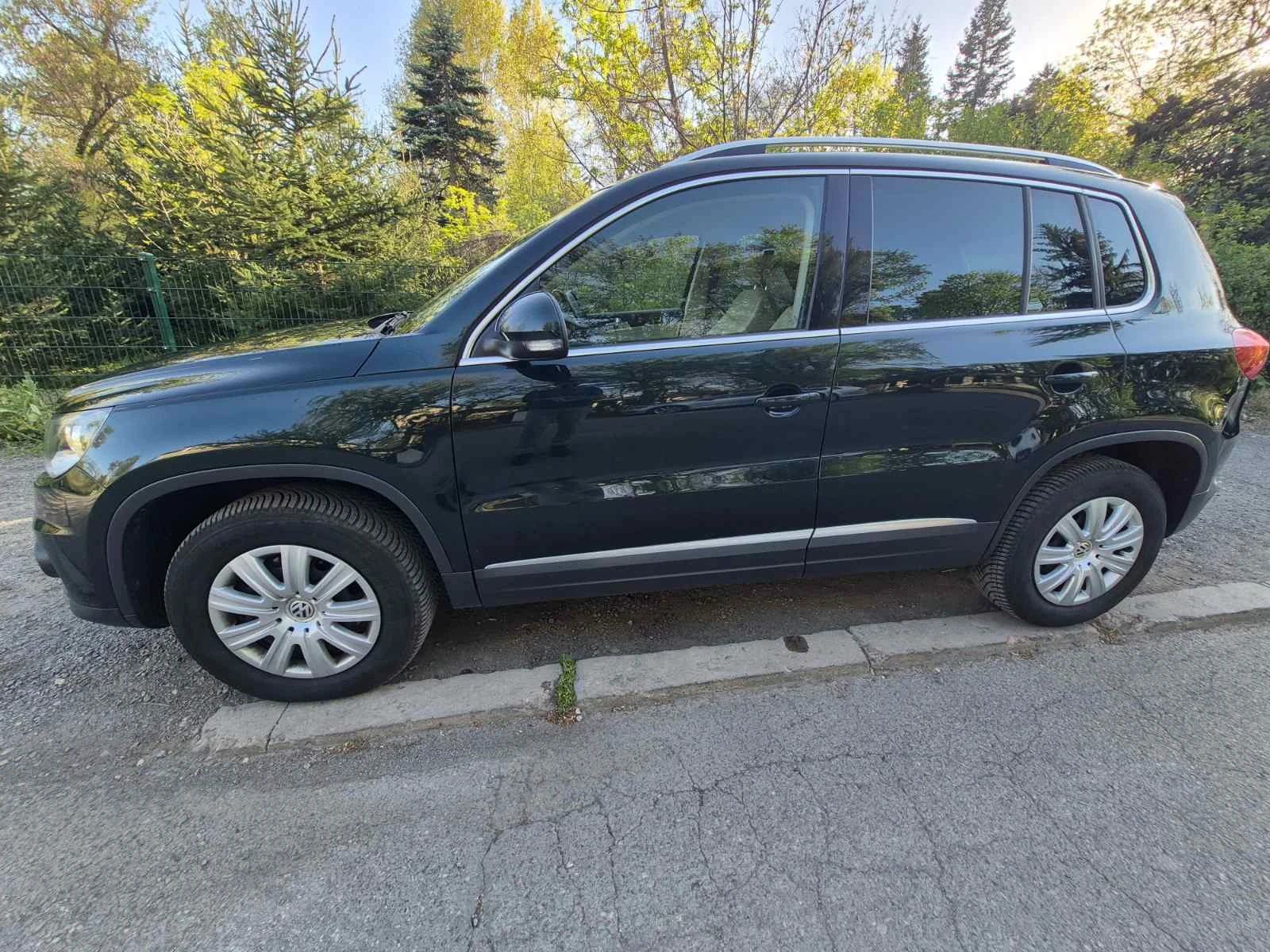 VW Tiguan, снимка 8 - Автомобили и джипове - 54649234