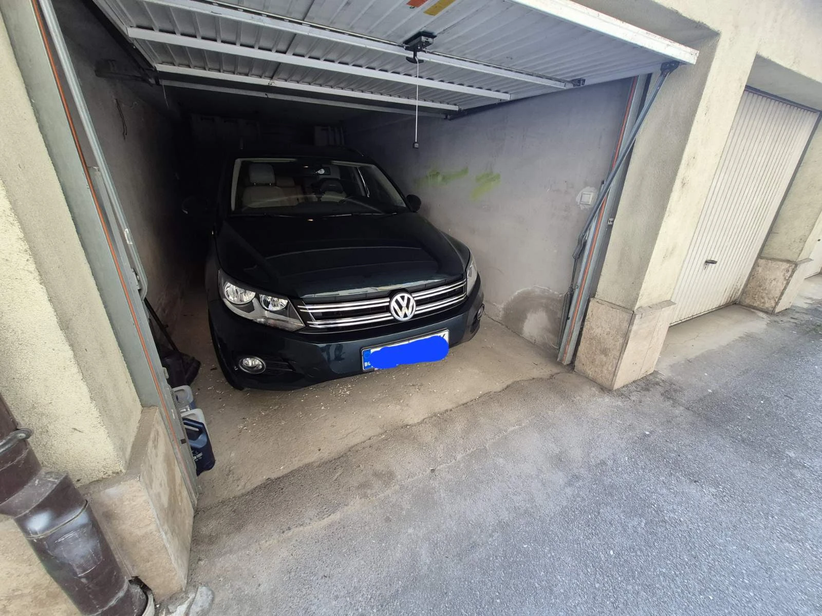 VW Tiguan, снимка 16 - Автомобили и джипове - 54649234
