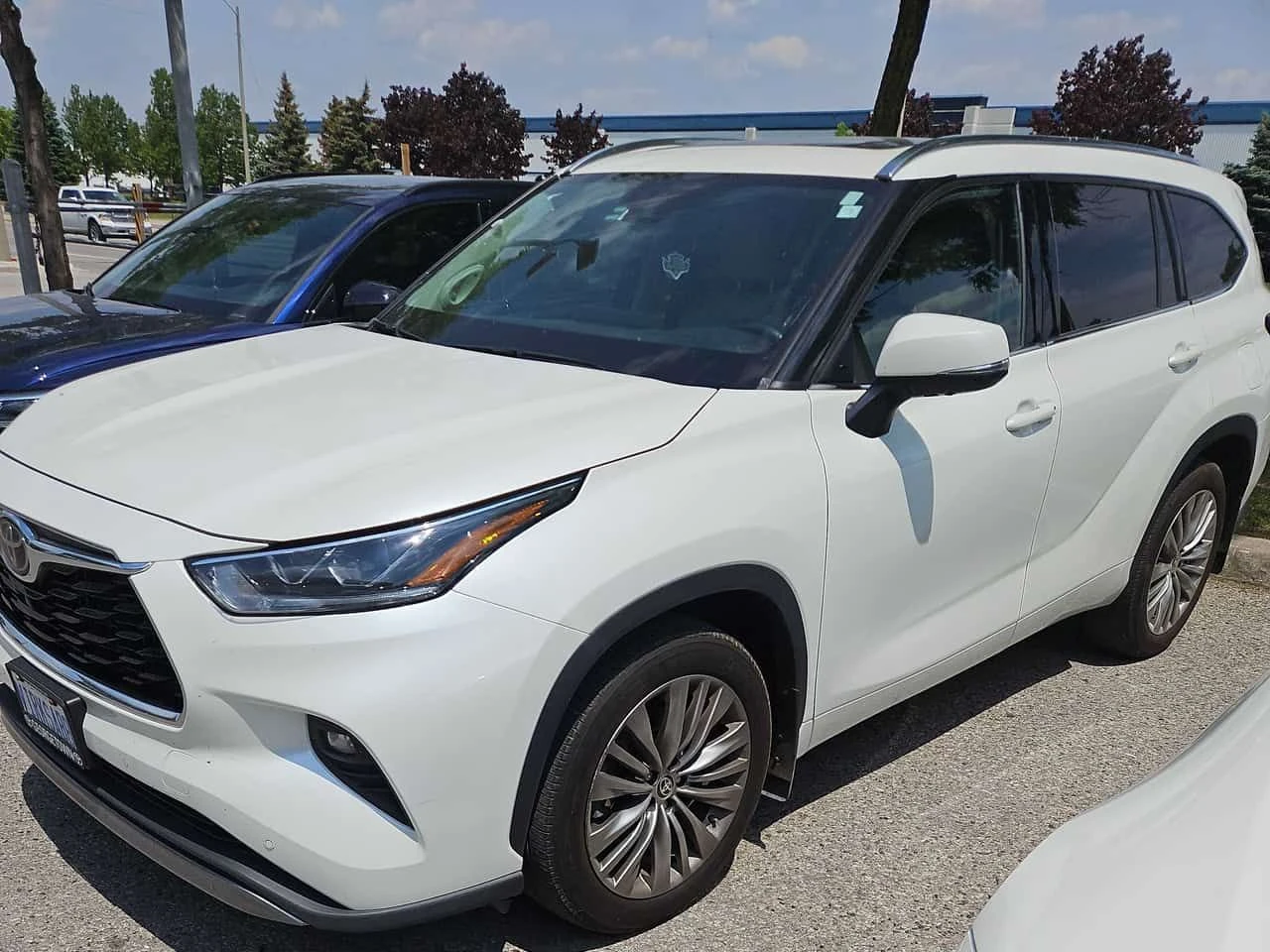 Toyota Highlander * Limited * АВТОКРЕДИТ БЕЗ ПЪРВОНАЧАЛНА ВНОСКА* , снимка 2 - Автомобили и джипове - 54978465