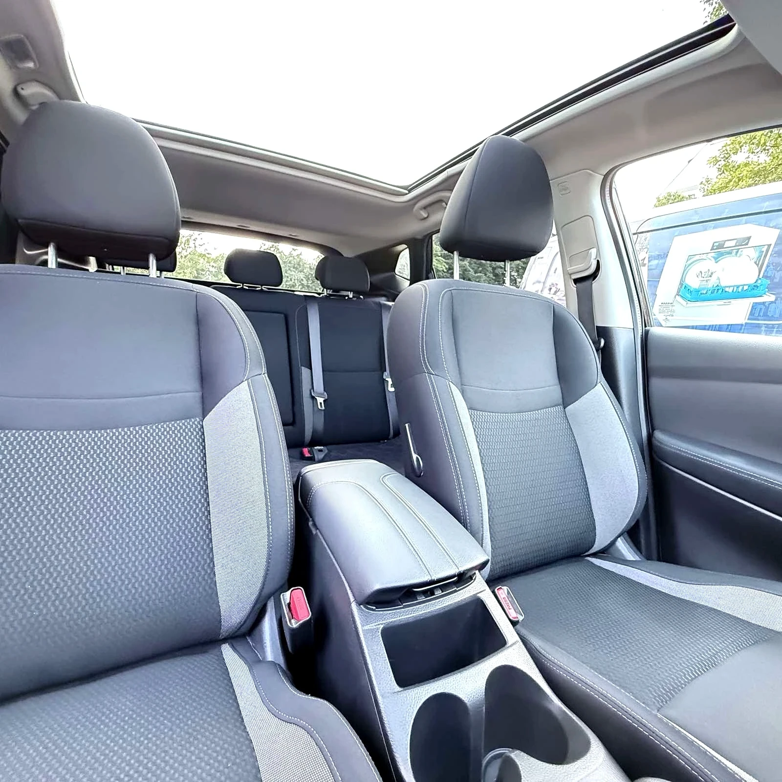Nissan Qashqai, снимка 8 - Автомобили и джипове - 55681765