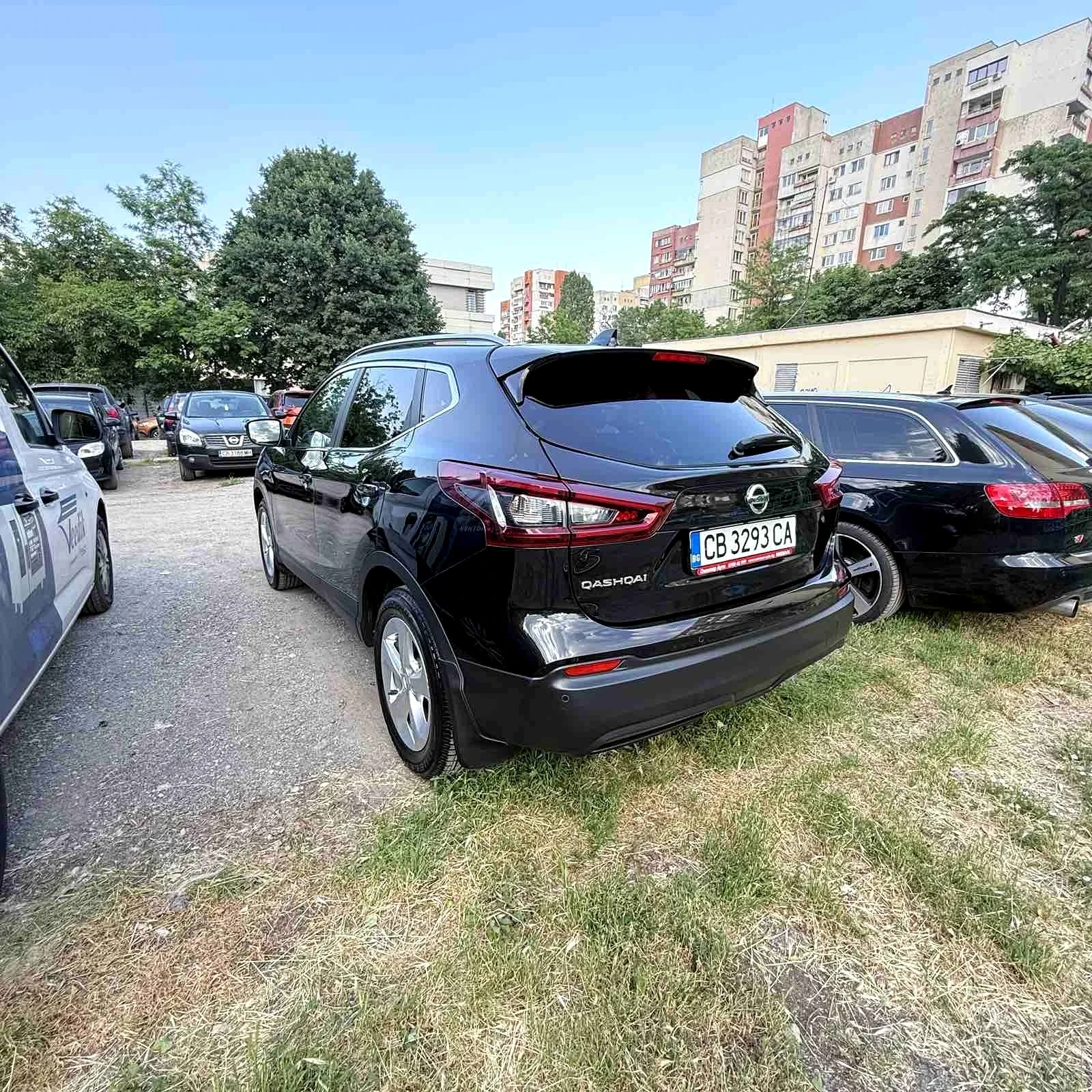 Nissan Qashqai, снимка 4 - Автомобили и джипове - 55681765