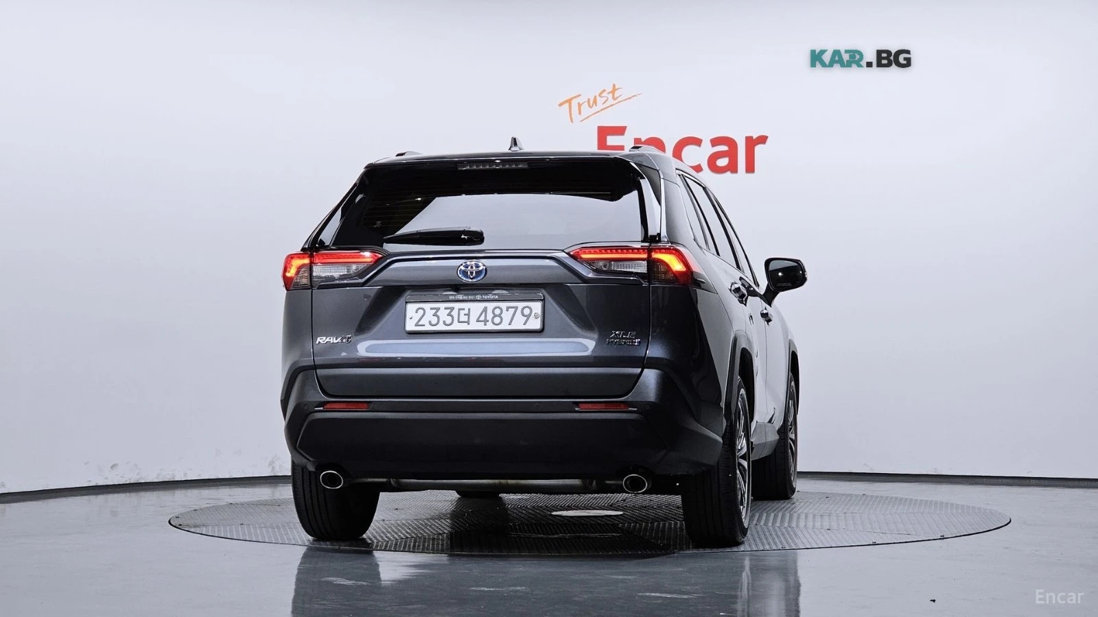 Toyota Rav4 XLE* DIGITAL* ДИСТРОНИК* КАМЕРА* ПАНО* ПОДГРЕВ* , снимка 4 - Автомобили и джипове - 56203536