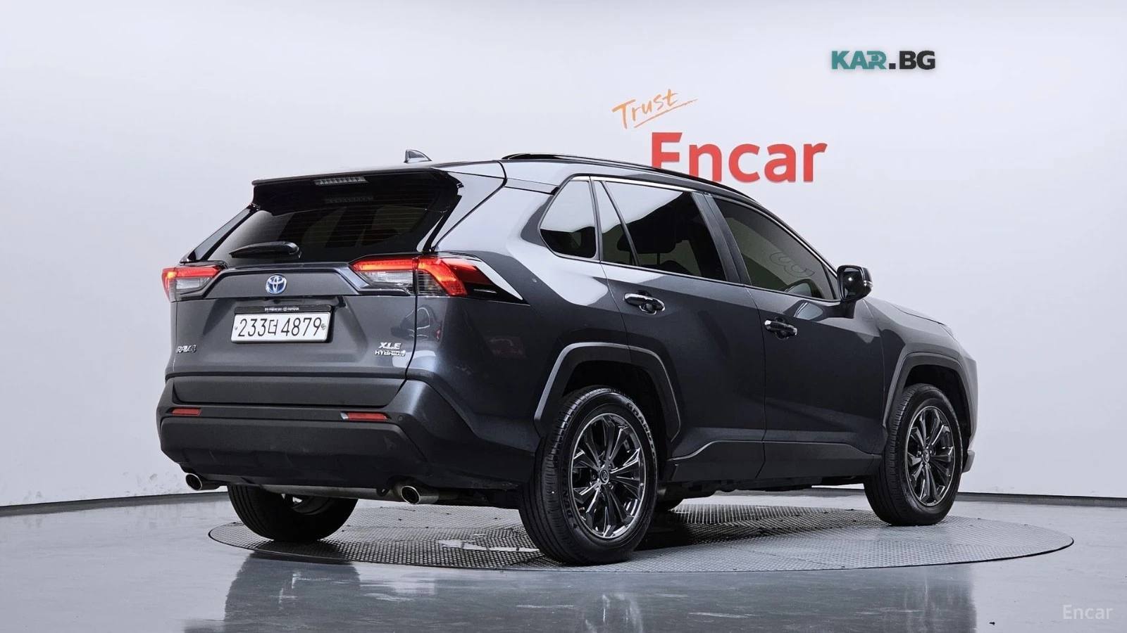 Toyota Rav4 XLE* DIGITAL* ДИСТРОНИК* КАМЕРА* ПАНО* ПОДГРЕВ* , снимка 2 - Автомобили и джипове - 56203536