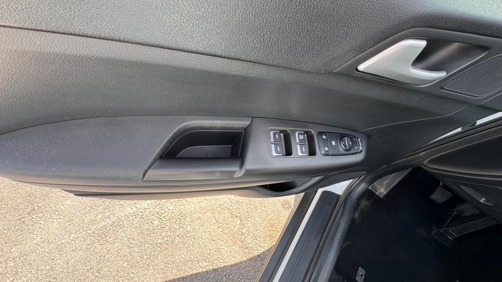 Kia Sportage 1600 GPL, снимка 13 - Автомобили и джипове - 56297315