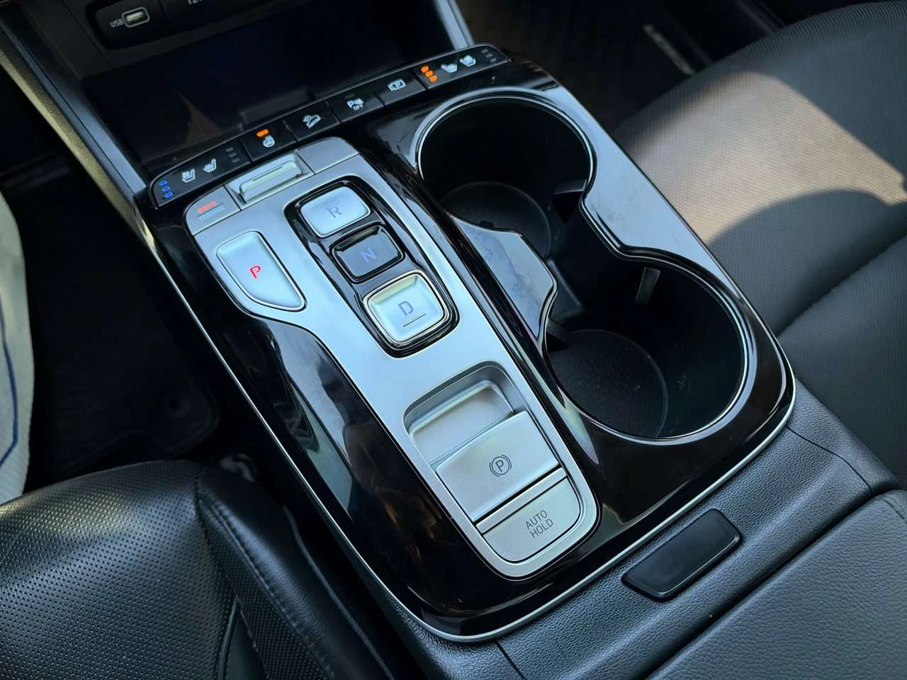Hyundai Tucson Luxury AWD Leather Seats | Cooled & Heated Seats | | Mobile.bg � ����������� 14