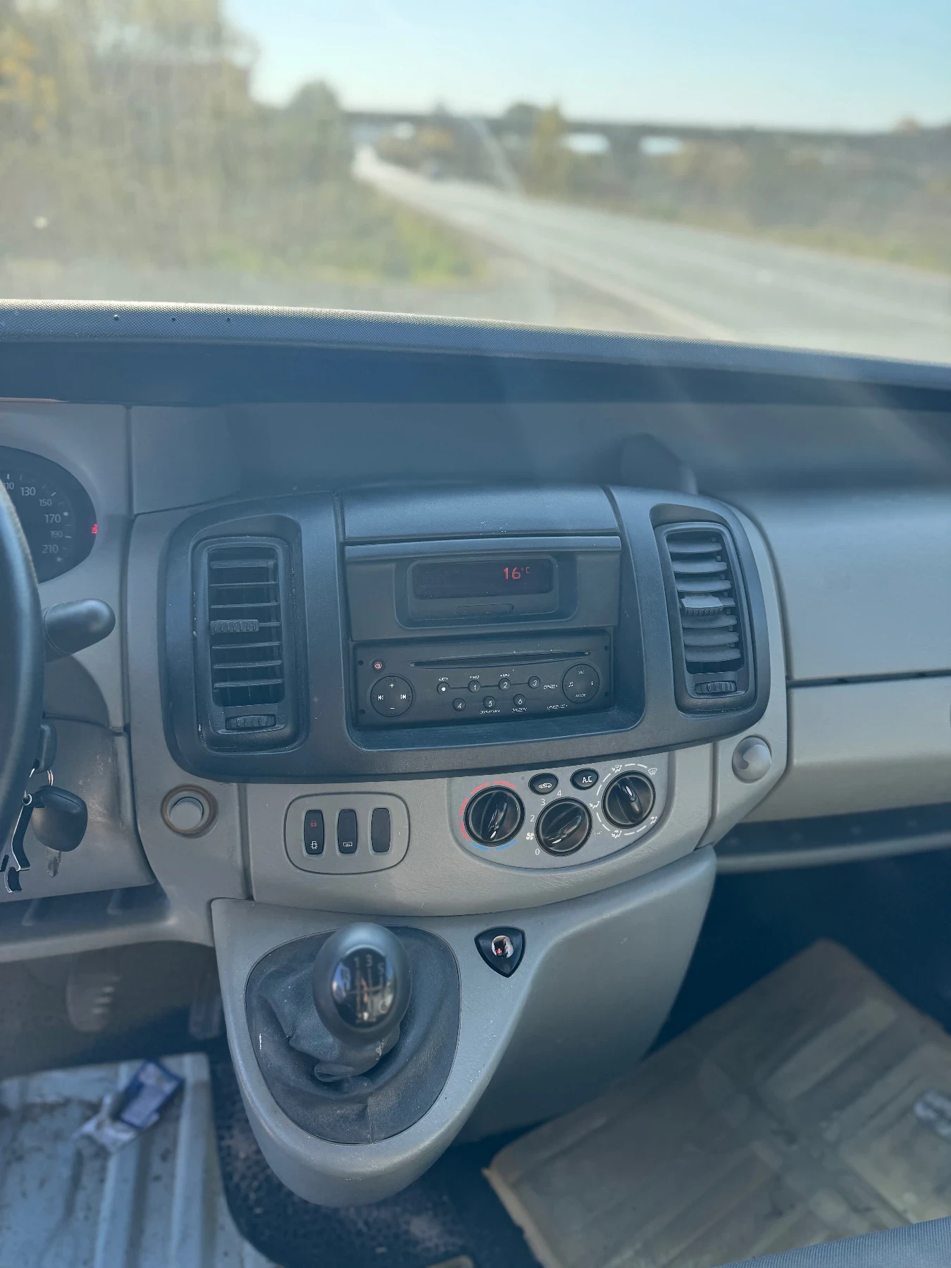 Renault Trafic 2.5tdci 115hp �� �����  MAXI | Mobile.bg � ����������� 11