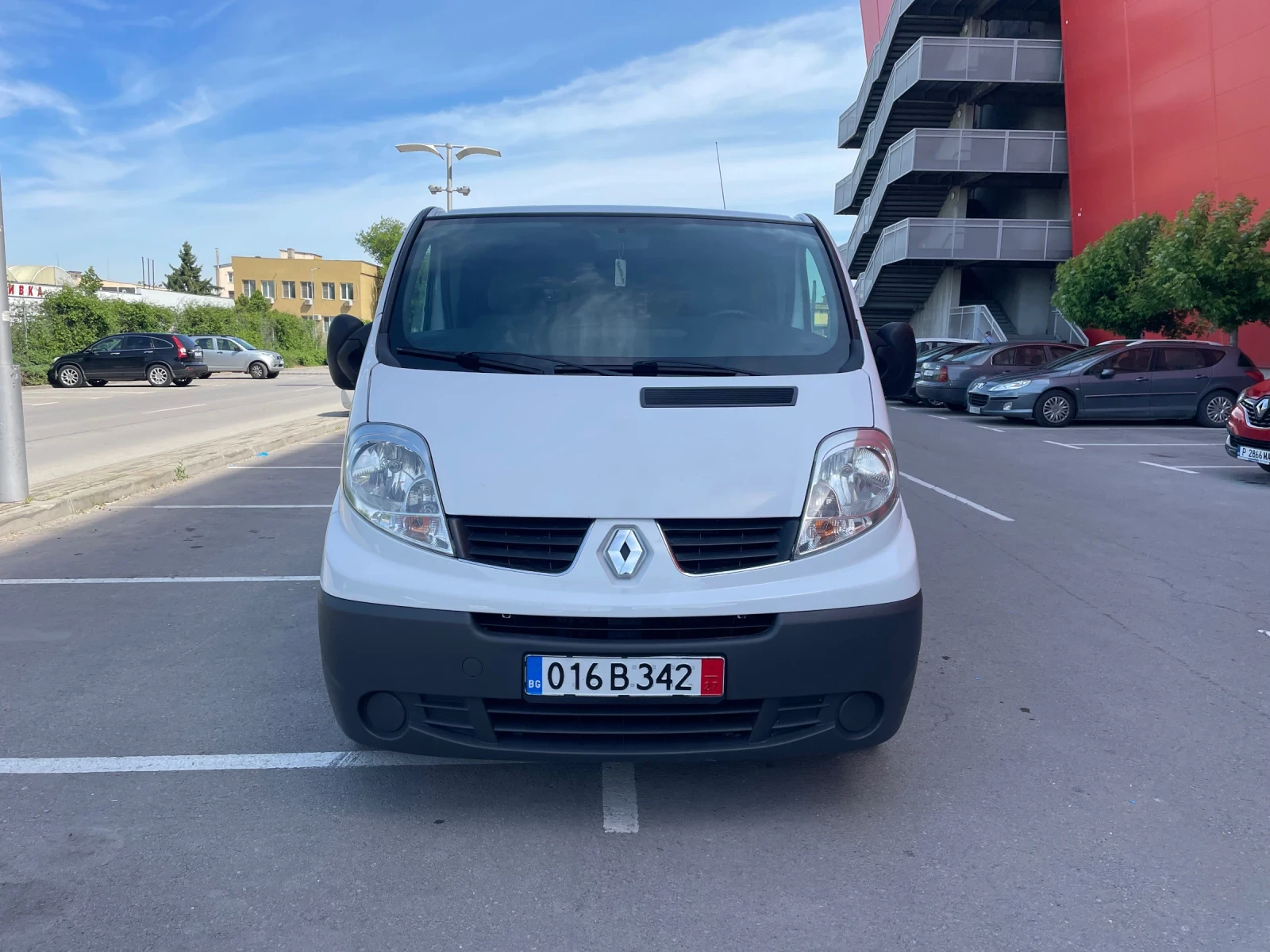 Renault Trafic 2.0 DCI 90 кс 8+ 1 места ТОП СЪСТОЯНИЕ, снимка 9 - Бусове и автобуси - 54605241