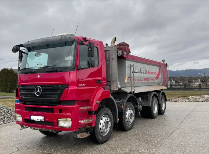 Mercedes-Benz Actros 3243 8x4, снимка 1 - Камиони - 48245269