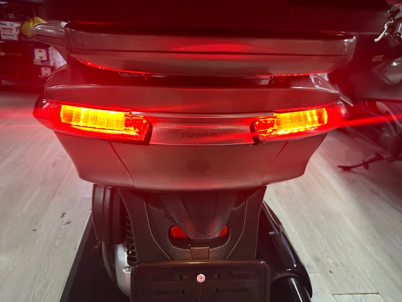 Piaggio X10 350i ABS/ASR/LED 2012г., снимка 5 - Мотоциклети и мототехника - 52335870