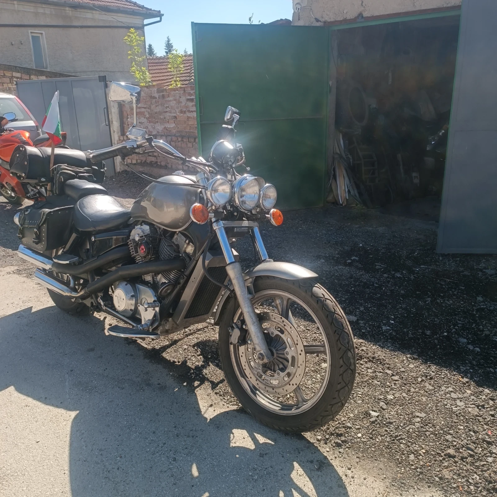 Honda Shadow 1100C, снимка 3 - Мотоциклети и мототехника - 54334992