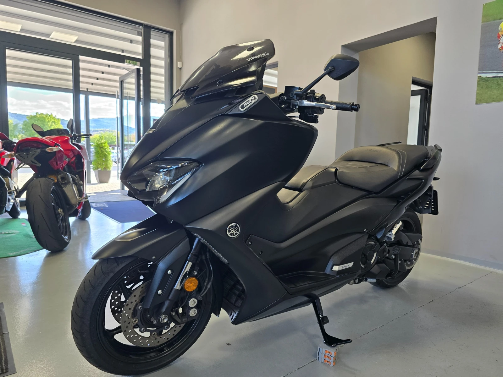 Yamaha T-max 560ie, ABS-TCS, 2020�. | Mobile.bg � ����������� 8