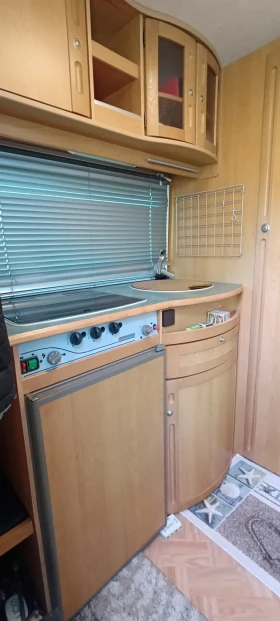 Каравана Adria Unica 391 UH, снимка 13