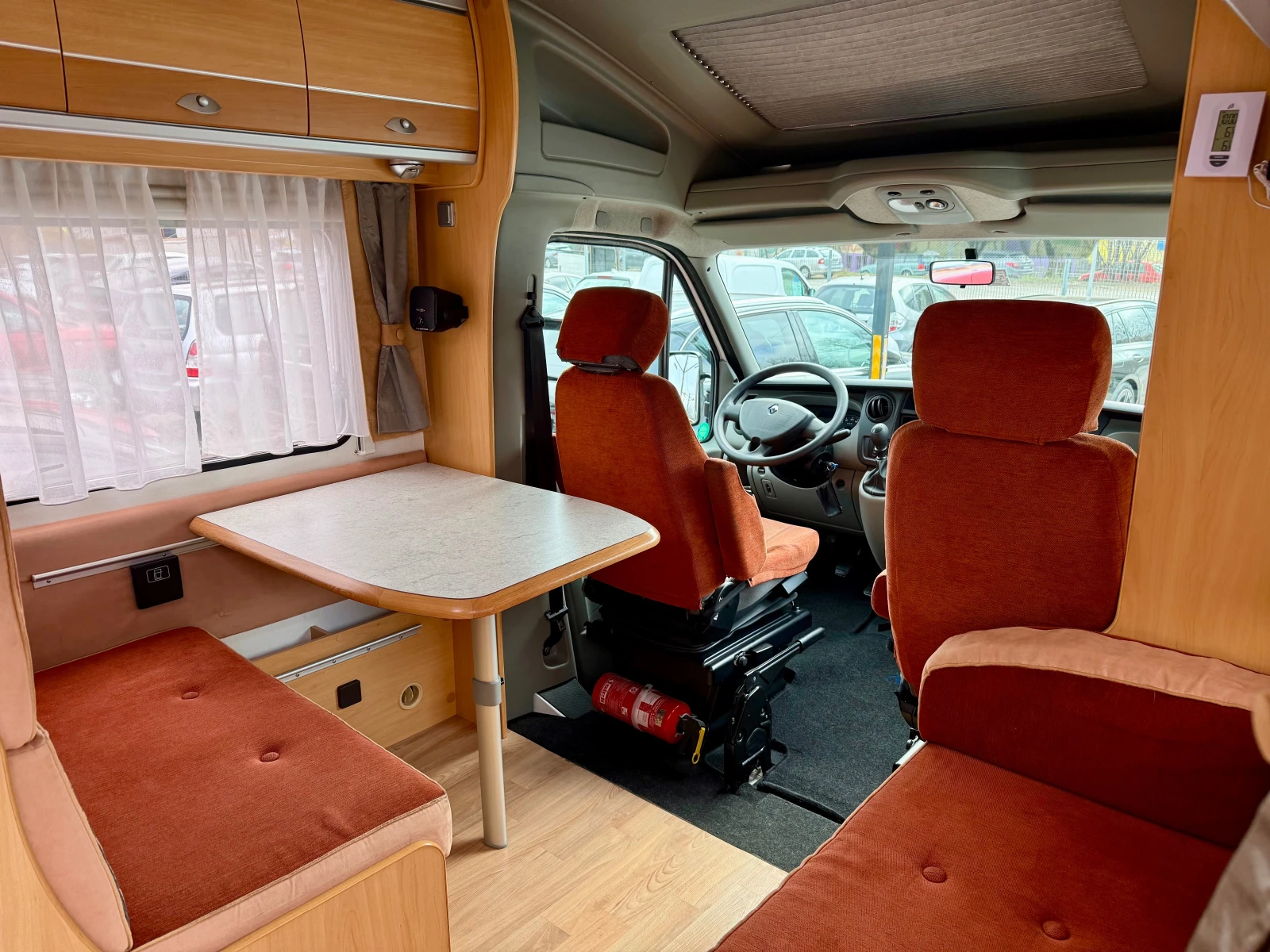 Кемпер Renault Master 🇨🇭 - изображение 10