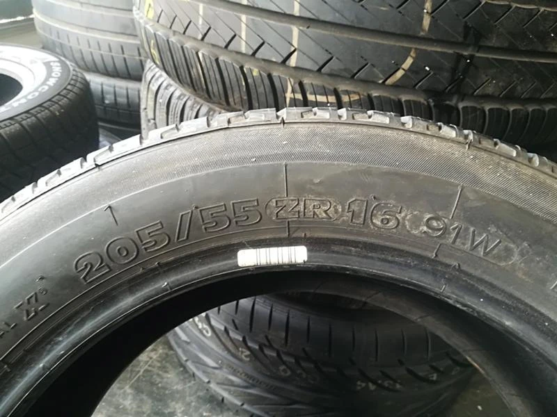 Гуми Летни 205/55R16, снимка 4 - Гуми и джанти - 21692923