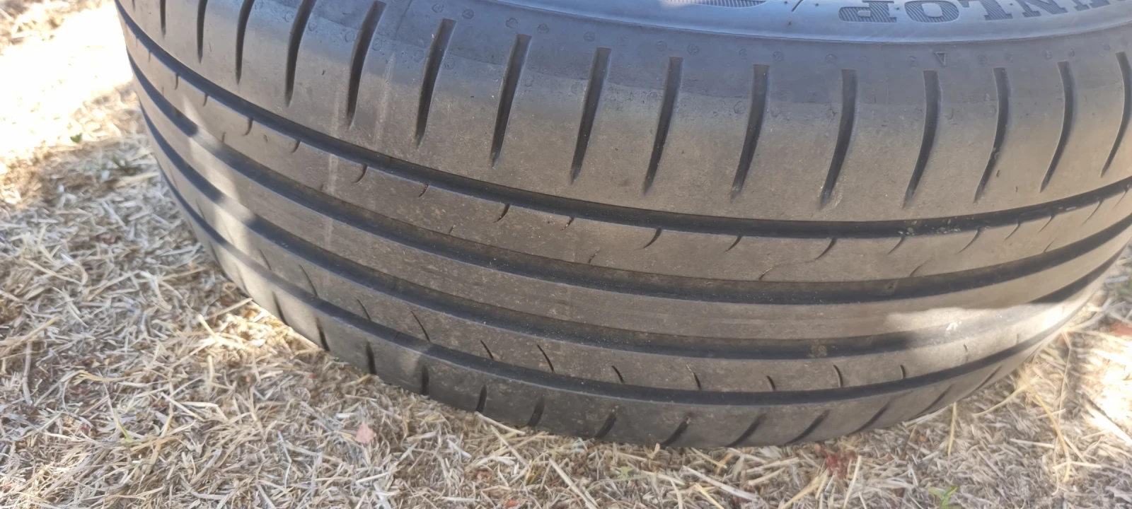 Гуми с джанти Dunlop 205/55R17, снимка 2 - Гуми и джанти - 55670144