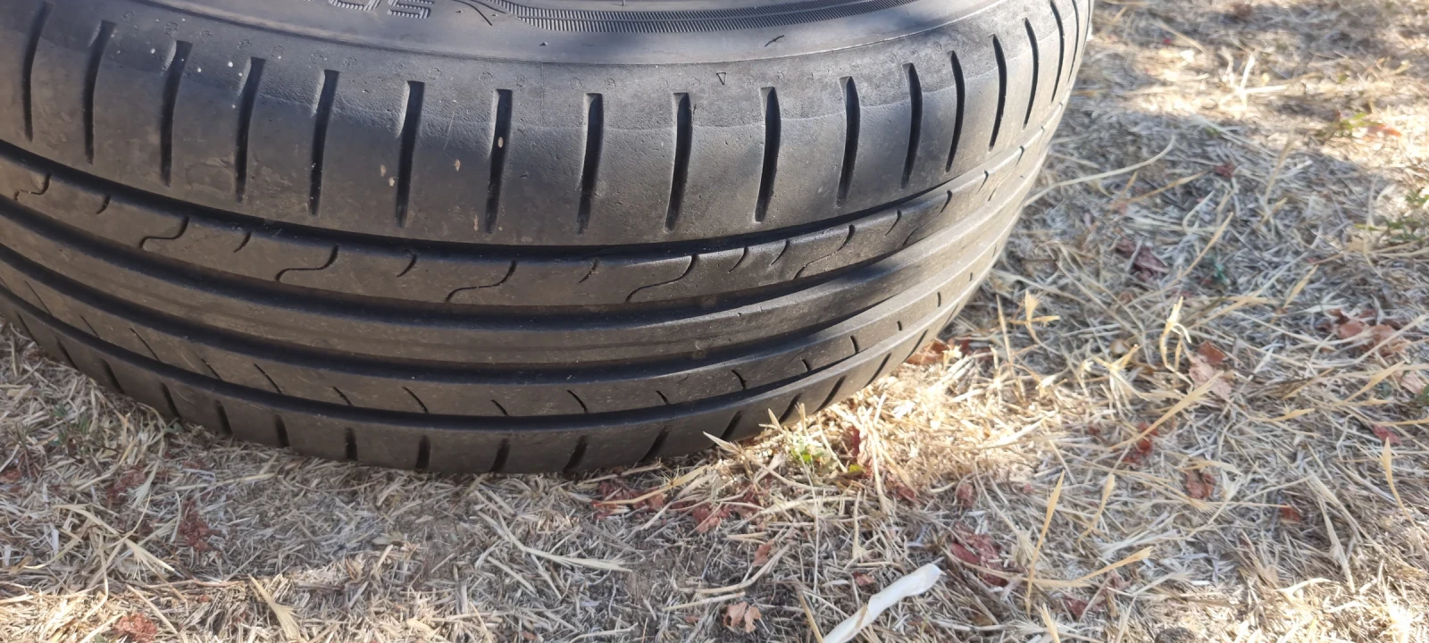 Гуми с джанти Dunlop 205/55R17, снимка 9 - Гуми и джанти - 55670144