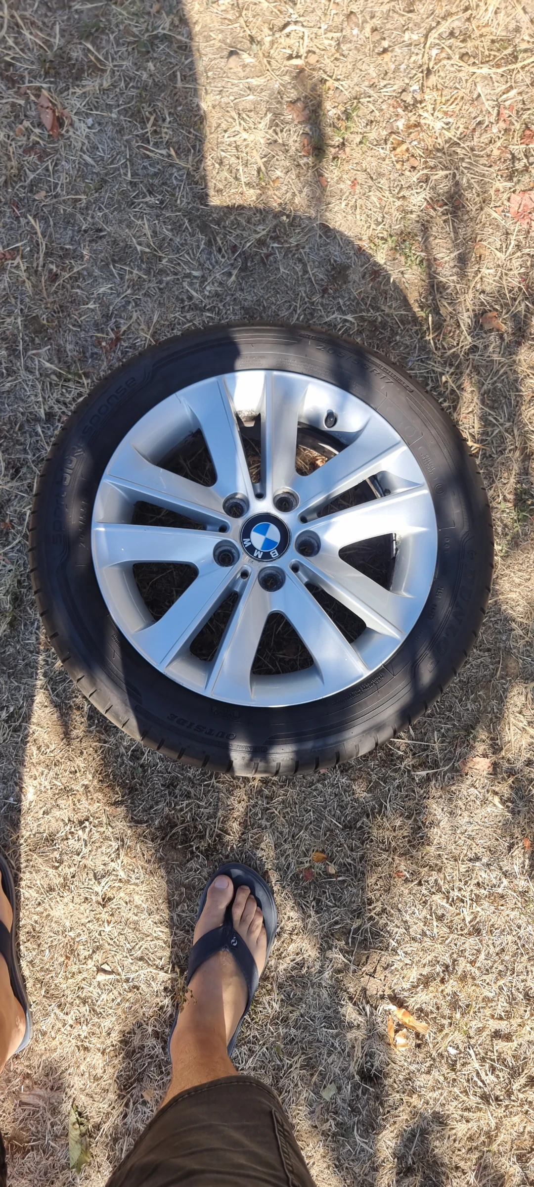 Гуми с джанти Dunlop 205/55R17, снимка 3 - Гуми и джанти - 55670144