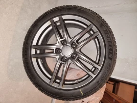 Гуми Зимни 225/45R18, снимка 5 - Гуми и джанти - 47648438