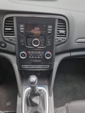 Renault Megane  115 к.с. бензин BVM5, снимка 9