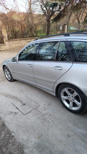 Mercedes-Benz C 270, снимка 3